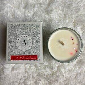 Auratae Amore Handcrafted 10oz Vanilla Cinnamon Candle